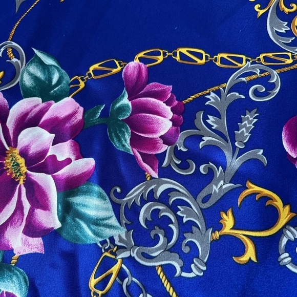 Floral Blue Women's Top - Picture 3 of 4